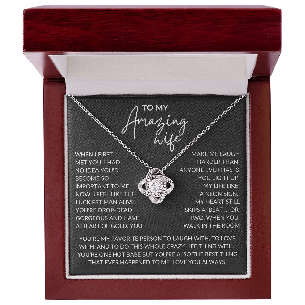 Amazing Wife | Love Knot Pendant Message Card